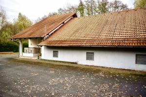 čistička škvorec